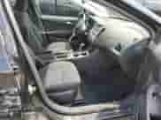 2018 Chevrolet Cruze LS с VIN 1G1BC5SM4J7231563, выставлен на аукционе Copart как лот 53261432 с пробегом 32 174 миль миль и . История ставок и продаж доступна на DreamBid. Изображение 5.