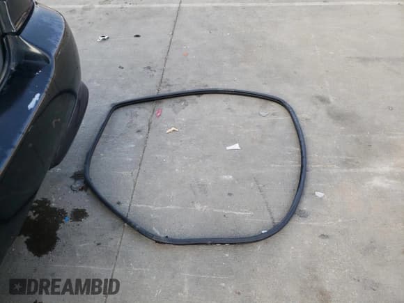 ✅ 2008 Toyota Corolla CE • VIN: 2T1BR32E38C925382 • Lot: 80455855. Listed on Copart with 209,923 mi. Free auction sales archive from the USA and detailed vehicle history report at DreamBid. Image 12.