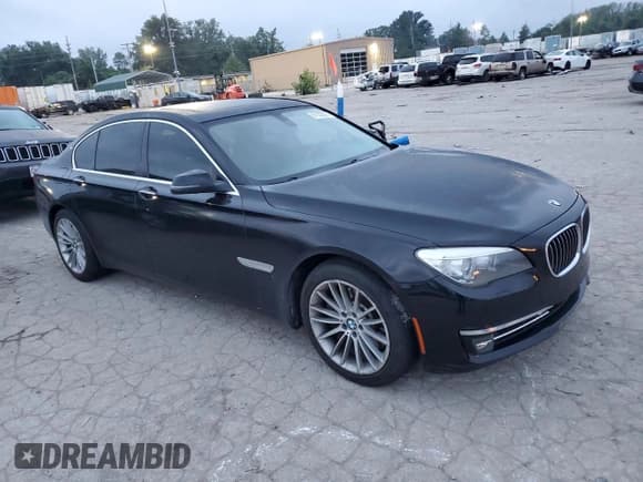 ✅ 2013 BMW 7 Series 750i xDrive • VIN: WBAYB6C55DC998073 • Lot: 67552004. Listed on Copart with Not provided. Free auction sales archive from the USA and detailed vehicle history report at DreamBid. Image 4.