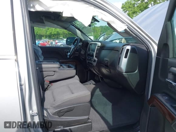 ✅ 2019 GMC Sierra 1500 SLE • VIN: 2GTV2MEC5K1239240 • Лот: 42289810. Опубликован ранее на IAAI с пробегом 80 191 миль. Бесплатный доступ к архиву аукционных продаж из США и подробный отчёт об истории автомобиля на DreamBid. Изображение 5.