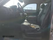 ✅ 2009 Chevrolet Suburban LS • VIN: 1GNFC16J89R288681 • Лот: 48632505. Опубликован ранее на Copart с пробегом 115 956 миль. Бесплатный доступ к архиву аукционных продаж из США и подробный отчёт об истории автомобиля на DreamBid. Изображение 7.