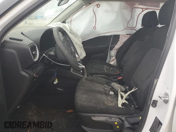 ✅ 2021 Hyundai Venue SE • VIN: KMHRB8A36MU076373 • Lot: 43205055. Listed on Copart with Not provided. Free auction sales archive from the USA and detailed vehicle history report at DreamBid. Image 7.