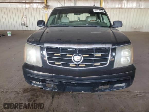 ✅ 2002 Cadillac Escalade • VIN: 1GYEC63T62R312161 • Lot: 92710635. Wystawiony na Copart z przebiegiem 252 096 mil. Bezpłatny archiwum sprzedaży aukcyjnych z USA i szczegółowy raport historii pojazdu na DreamBid. Zdjęcie 5.