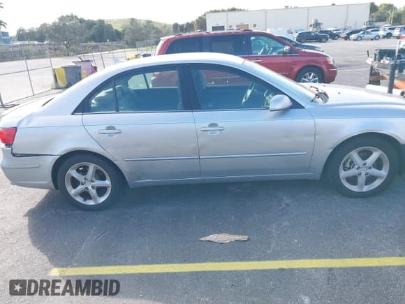 ✅ 2009 Hyundai Sonata Limited • VIN: 5NPEU46F09H491196 • Лот: 41263681. Опубликован ранее на IAAI с пробегом 75 079 миль. Бесплатный доступ к архиву аукционных продаж из США и подробный отчёт об истории автомобиля на DreamBid. Изображение 6.