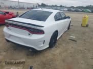 ✅ 2019 Dodge Charger Scat Pack • VIN: 2C3CDXGJ4KH740193 • Lot: 43296781. Wystawiony na IAAI z przebiegiem 48 737 mil. Bezpłatny archiwum sprzedaży aukcyjnych z USA i szczegółowy raport historii pojazdu na DreamBid. Zdjęcie 4.