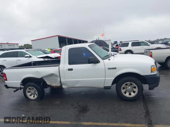 ✅ 2011 Ford Ranger XL • VIN: 1FTKR1ADXBPB00333 • Lot: 43539800. Listed on IAAI with 195,319 mi. Free auction sales archive from the USA and detailed vehicle history report at DreamBid. Image 13.