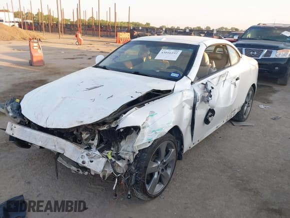 ✅ 2010 Lexus IS 250 C • VIN: JTHFF2C22A2503955 • Lot: 43016232. Listed on IAAI with 117,792 mi. Free auction sales archive from the USA and detailed vehicle history report at DreamBid. Image 6.