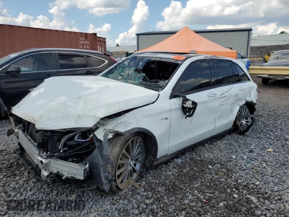 ✅ 2019 Mercedes-Benz GLC 43 AMG • VIN: WDC0G6EB2KF555535 • Lot: 66148185. Listed on Copart with Not provided. Free auction sales archive from the USA and detailed vehicle history report at DreamBid. Image 1.