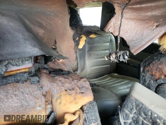 ✅ 2004 Hummer H2 • VIN: 5GRGN23U94H116071 • Lot: 67633684. Listed on Copart with Not provided. Free auction sales archive from the USA and detailed vehicle history report at DreamBid. Image 10.