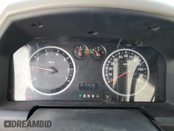 ✅ 2010 Dodge 1500 SLT • VIN: 1D7RV1GT4AS136948 • Lot: 70822724. Wystawiony na Copart z przebiegiem 181 340 mil. Bezpłatny archiwum sprzedaży aukcyjnych z USA i szczegółowy raport historii pojazdu na DreamBid. Zdjęcie 9.