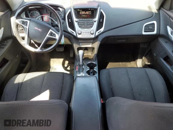 ✅ 2013 GMC Terrain SLE • VIN: 2GKALSEK3D6313028 • Lot: 70893505. Wystawiony na Copart z przebiegiem 179 578 mil. Bezpłatny archiwum sprzedaży aukcyjnych z USA i szczegółowy raport historii pojazdu na DreamBid. Zdjęcie 8.