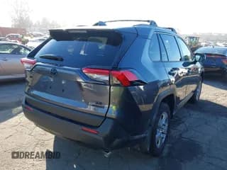 ✅ 2024 Toyota RAV4 Hybrid LE • VIN: JTMMWRFV4RD264657 • Лот: 43497124. Опубликован ранее на IAAI с пробегом 8 479 миль. Бесплатный доступ к архиву аукционных продаж из США и подробный отчёт об истории автомобиля на DreamBid. Изображение 4.