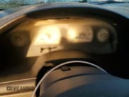 ✅ 2005 Ford Thunderbird Deluxe • VIN: 1FAHP60A85Y102946 • Лот: 44110085. Опубликован ранее на Copart с пробегом Не указан. Бесплатный доступ к архиву аукционных продаж из США и подробный отчёт об истории автомобиля на DreamBid. Изображение 9.