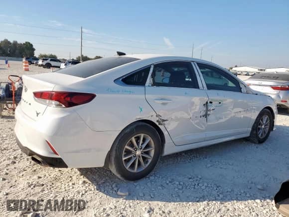 2018 Hyundai Sonata SE with VIN 5NPE24AF0JH619230, listed as a Copart auction lot 82315375 with 107,252 mi miles and Salvage title. Bid and sale history available at DreamBid. Image 3.