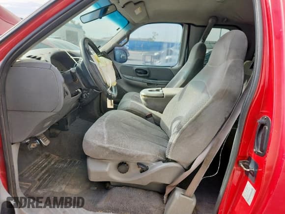 ✅ 1999 Ford F-150 XL • VIN: 1FTRX17L9XKB53905 • Лот: 71074615. Опубликован ранее на Copart с пробегом Не указан. Бесплатный доступ к архиву аукционных продаж из США и подробный отчёт об истории автомобиля на DreamBid. Изображение 7.