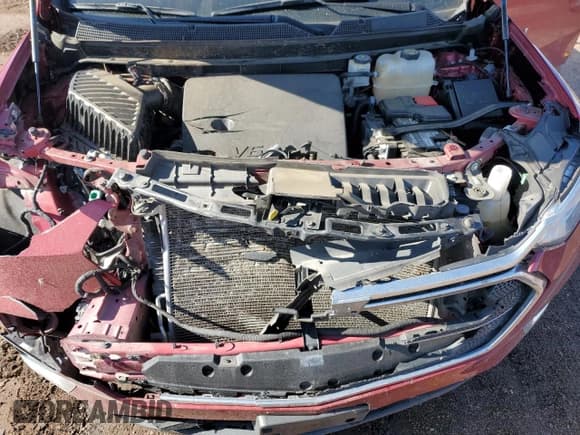 ✅ 2021 Chevrolet Traverse LT • VIN: 1GNERHKW6MJ192415 • Lot: 58658295. Wystawiony na Copart z przebiegiem 74 085 mil. Bezpłatny archiwum sprzedaży aukcyjnych z USA i szczegółowy raport historii pojazdu na DreamBid. Zdjęcie 12.