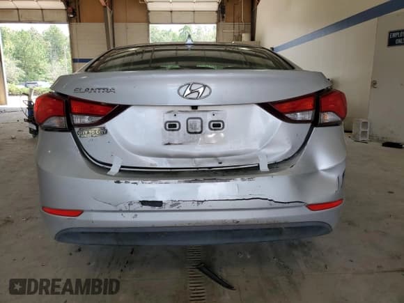 ✅ 2015 Hyundai Elantra SE • VIN: KMHDH4AE6FU299499 • Lot: 68856065. Listed on Copart with 125,186 mi. Free auction sales archive from the USA and detailed vehicle history report at DreamBid. Image 6.