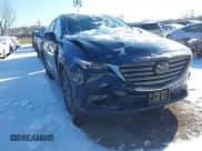 ✅ 2022 Mazda CX-9 Sport • VIN: JM3TCBBY3N0604529 • Lot: 41482183. Wystawiony na IAAI z przebiegiem 16 814 mil. Bezpłatny archiwum sprzedaży aukcyjnych z USA i szczegółowy raport historii pojazdu na DreamBid. Zdjęcie 6.