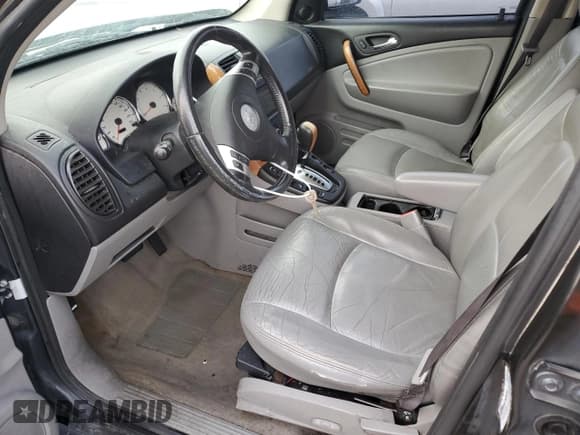 ✅ 2007 Saturn VUE V6 • VIN: 5GZCZ53487S809869 • Lot: 86998014. Wystawiony na Copart z przebiegiem 183 492 mil. Bezpłatny archiwum sprzedaży aukcyjnych z USA i szczegółowy raport historii pojazdu na DreamBid. Zdjęcie 7.