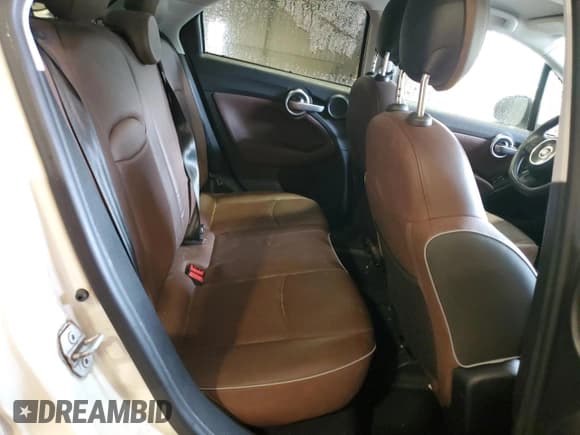 ✅ 2016 FIAT 500X Trekking Plus • VIN: ZFBCFYET9GP404786 • Лот: 59696065. Опубликован ранее на Copart с пробегом 126 167 миль. Бесплатный доступ к архиву аукционных продаж из США и подробный отчёт об истории автомобиля на DreamBid. Изображение 11.