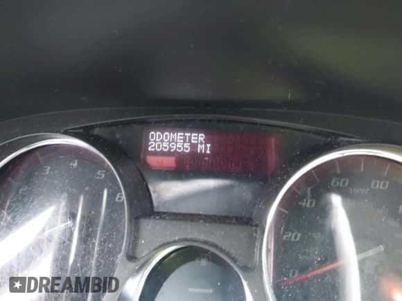 ✅ 2009 GMC Acadia SLT1 • VIN: 1GKEV23D99J204065 • Lot: 43578638. Listed on IAAI with 205,955 mi. Free auction sales archive from the USA and detailed vehicle history report at DreamBid. Image 7.