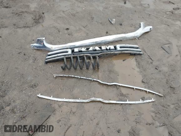 ✅ 2020 Ram 2500 Big Horn • VIN: 3C6UR5DL9LG287905 • Lot: 41204700. Listed on IAAI with 190,874 mi. Free auction sales archive from the USA and detailed vehicle history report at DreamBid. Image 12.