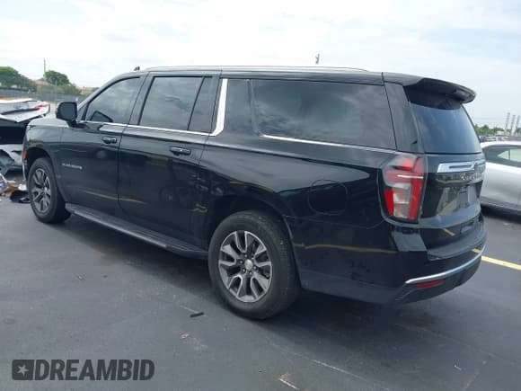 ✅ 2023 Chevrolet Suburban LT • VIN: 1GNSCCKD1PR139004 • Лот: 42626715. Опубликован ранее на IAAI с пробегом 84 427 миль. Бесплатный доступ к архиву аукционных продаж из США и подробный отчёт об истории автомобиля на DreamBid. Изображение 3.