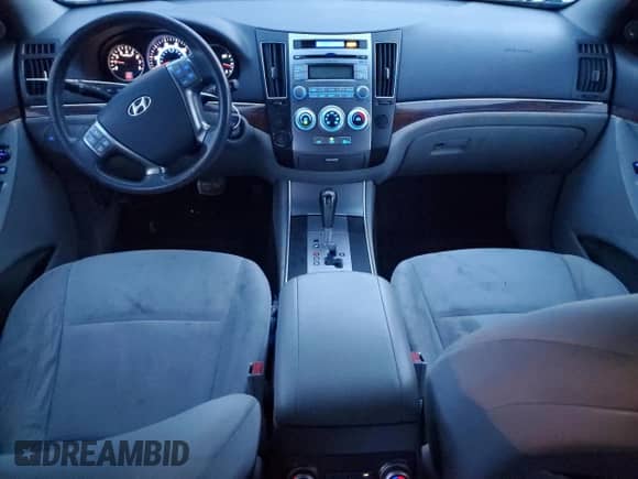 2010 Hyundai Veracruz GLS с VIN KM8NU4CC9AU117847, выставлен на аукционе Copart как лот 86833134 с пробегом 129 710 миль миль и Списание • Salvage title. История ставок и продаж доступна на DreamBid. Изображение 8.