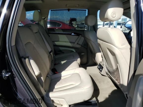 ✅ 2011 Audi Q7 Premium Plus • VIN: WA1LGAFE2BD007331 • Lot: 81831045. Wystawiony na Copart z przebiegiem 148 555 mil. Bezpłatny archiwum sprzedaży aukcyjnych z USA i szczegółowy raport historii pojazdu na DreamBid. Zdjęcie 11.