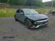 2022 Hyundai Ioniq 5 SE z VIN KM8KM4AE0NU053601, wystawiony jako Copart lot #64036704 z przebiegiem 21 893 mil mil oraz Szkoda całkowita • Salvage title. Historia ofert i sprzedaży dostępna na DreamBid. Obrazek 10.