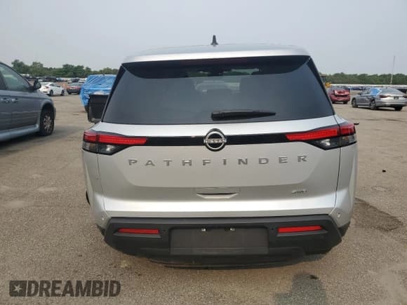 ✅ 2024 Nissan Pathfinder S • VIN: 5N1DR3AC2RC292792 • Lot: 67225005. Wystawiony na Copart z przebiegiem 10 449 mil. Bezpłatny archiwum sprzedaży aukcyjnych z USA i szczegółowy raport historii pojazdu na DreamBid. Zdjęcie 6.