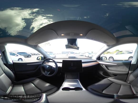 ✅ 2024 Tesla Model Y Long Range • VIN: 7SAYGDEE6RF183836 • Лот: 40588978. Опубликован ранее на IAAI с пробегом 82 миль. Бесплатный доступ к архиву аукционных продаж из США и подробный отчёт об истории автомобиля на DreamBid. Изображение 19.