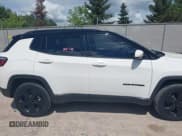 ✅ 2018 Jeep Compass Latitude • VIN: 3C4NJDBB9JT457791 • Lot: 43026669. Listed on IAAI with 103,309 mi. Free auction sales archive from the USA and detailed vehicle history report at DreamBid. Image 13.