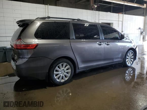 ✅ 2015 Toyota Sienna Limited • VIN: 5TDDK3DC2FS116985 • Lot: 57269975. Listed on Copart with 139,126 mi. Free auction sales archive from the USA and detailed vehicle history report at DreamBid. Image 3.
