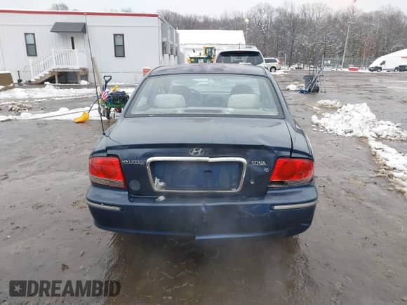 2004 Hyundai Sonata GLS z VIN KMHWF35H74A995106, wystawiony jako IAAI lot #41478439 z przebiegiem 212 914 mil mil oraz . Historia ofert i sprzedaży dostępna na DreamBid. Obrazek 16.