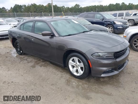 ✅ 2015 Dodge Charger SXT • VIN: 2C3CDXHG5FH852204 • Lot: 43640564. Listed on IAAI with 175,431 mi. Free auction sales archive from the USA and detailed vehicle history report at DreamBid. Image 1.