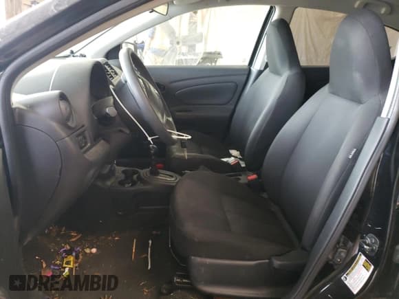 ✅ 2017 Nissan Versa SV • VIN: 3N1CN7AP9HL843232 • Lot: 93659255. Listed on Copart with 98,036 mi. Free auction sales archive from the USA and detailed vehicle history report at DreamBid. Image 7.