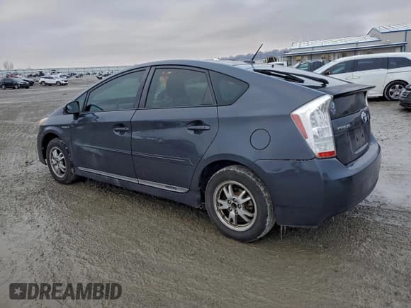 ✅ 2011 Toyota Prius I • VIN: JTDKN3DU6B0283712 • Lot: 95272715. Listed on Copart with 201,518 mi. Free auction sales archive from the USA and detailed vehicle history report at DreamBid. Image 2.