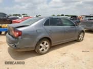 ✅ 2008 Volkswagen Jetta SE • VIN: 3VWRM71K78M155008 • Lot: 59385065. Wystawiony na Copart z przebiegiem 151 251 mil. Bezpłatny archiwum sprzedaży aukcyjnych z USA i szczegółowy raport historii pojazdu na DreamBid. Zdjęcie 3.