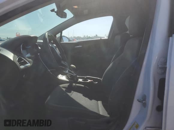 ✅ 2016 Chevrolet Cruze L • VIN: 1G1BA5SM9G7296990 • Lot: 59545915. Listed on Copart with 118,924 mi. Free auction sales archive from the USA and detailed vehicle history report at DreamBid. Image 7.