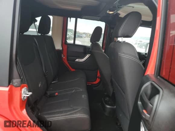 ✅ 2018 Jeep Wrangler Unlimited Sahara • VIN: 1C4BJWEG7JL937362 • Lot: 70938845. Listed on Copart with 87,452 mi. Free auction sales archive from the USA and detailed vehicle history report at DreamBid. Image 10.