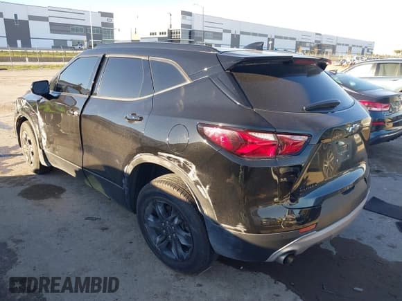 ✅ 2021 Chevrolet Blazer LT • VIN: 3GNKBCRS9MS548464 • Lot: 43570570. Listed on IAAI with 90,589 mi. Free auction sales archive from the USA and detailed vehicle history report at DreamBid. Image 3.