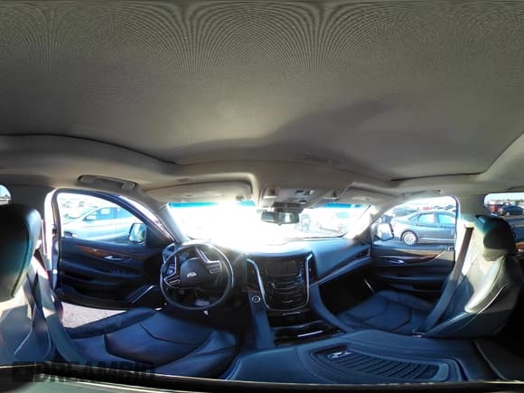 ✅ 2018 Cadillac Escalade ESV Luxury • VIN: 1GYS4HKJ6JR326930 • Лот: 42985700. Опубликован ранее на IAAI с пробегом 136 798 миль. Бесплатный доступ к архиву аукционных продаж из США и подробный отчёт об истории автомобиля на DreamBid. Изображение 18.