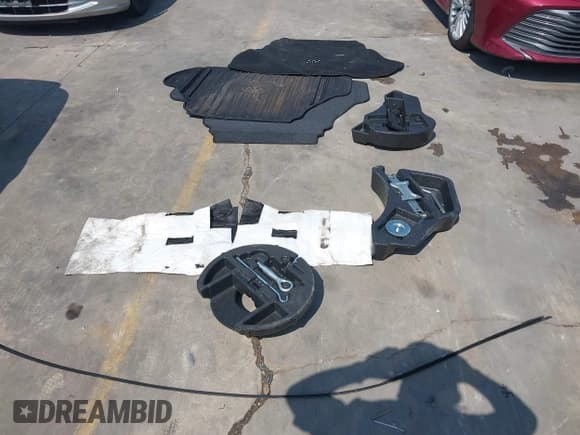 ✅ 2014 Infiniti Q50 Sport • VIN: JN1BV7AP0EM678832 • Лот: 42370598. Опубликован ранее на IAAI с пробегом 126 871 миль. Бесплатный доступ к архиву аукционных продаж из США и подробный отчёт об истории автомобиля на DreamBid. Изображение 12.