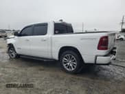 ✅ 2023 Ram 1500 Laramie • VIN: 1C6SRFJT7PN651656 • Lot: 90226755. Wystawiony na Copart z przebiegiem 32 125 mil. Bezpłatny archiwum sprzedaży aukcyjnych z USA i szczegółowy raport historii pojazdu na DreamBid. Zdjęcie 2.