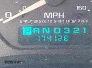 ✅ 2001 Chevrolet Silverado 2500HD LS • VIN: 1GCHK29161E337880 • Lot: 43442333. Listed on IAAI with 174,128 mi. Free auction sales archive from the USA and detailed vehicle history report at DreamBid. Image 15.