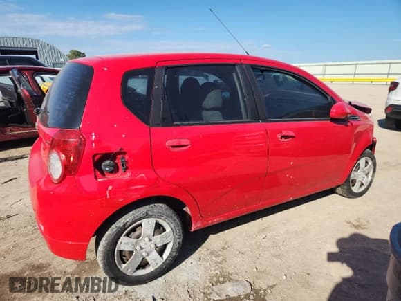✅ 2011 Chevrolet Aveo 1LT • VIN: KL1TD6DE9BB122512 • Лот: 81575065. Опубликован ранее на Copart с пробегом Не указан. Бесплатный доступ к архиву аукционных продаж из США и подробный отчёт об истории автомобиля на DreamBid. Изображение 3.