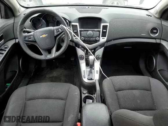 ✅ 2015 Chevrolet Cruze LT • VIN: 1G1PC5SB3F7231226 • Lot: 49082253. Listed on Copart with Not provided. Free auction sales archive from the USA and detailed vehicle history report at DreamBid. Image 8.