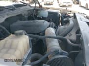 ✅ 2005 Chevrolet Silverado 2500HD LS • VIN: 1GCHK23U45F802269 • Lot: 42793768. Wystawiony na IAAI z przebiegiem 131 588 mil. Bezpłatny archiwum sprzedaży aukcyjnych z USA i szczegółowy raport historii pojazdu na DreamBid. Zdjęcie 19.