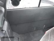 ✅ 1997 GMC Sonoma • VIN: 1GTCT19W9V8510454 • Lot: 41604622. Listed on IAAI with 204,855 mi. Free auction sales archive from the USA and detailed vehicle history report at DreamBid. Image 8.